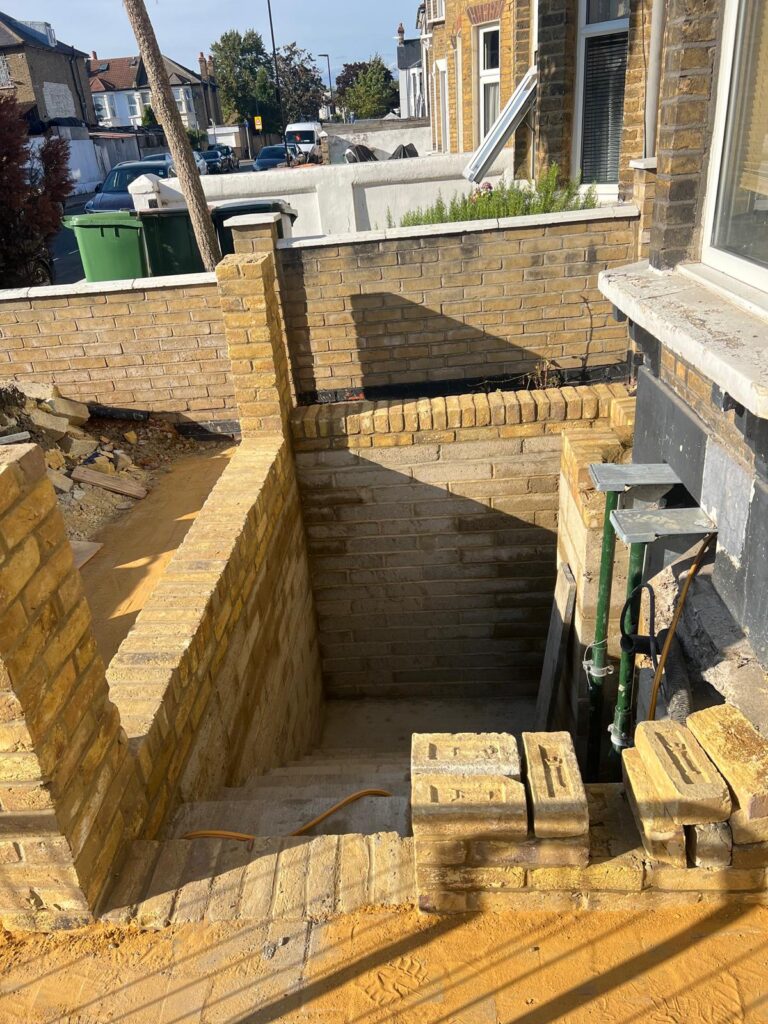 BASEMENT IN PLAISTOW
